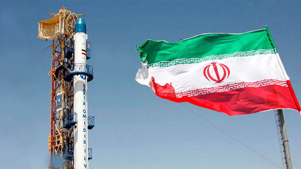 İran öz şəhərini vurdu