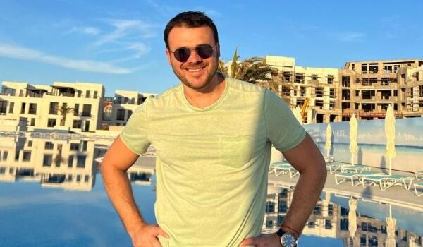 Emin Ağalarov: ""Sea Breeze"də 360 mənzili bir adama satmışam"