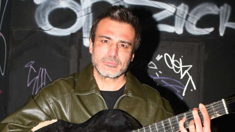 Azərbaycanda Türkiyə pulu keçərli olmadığına görə konsertini ləğv etdi